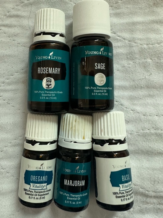 Young Living Other - Young Living Essential Oil Bundle